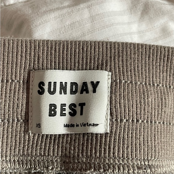 Sunday Best Aritizia waffle pant - Picture 2 of 2